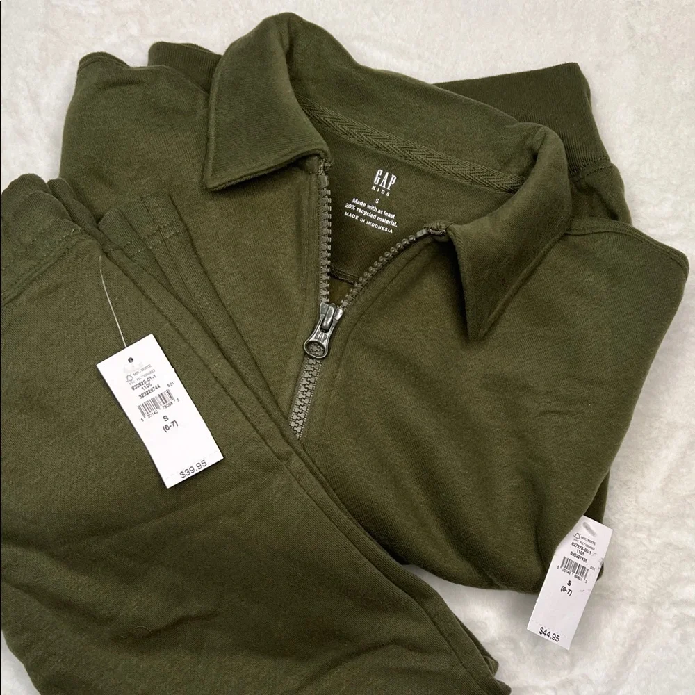 GAP Kids Soft Quarter Zip Pullover Sweatsuit NEW Size Small 6-7